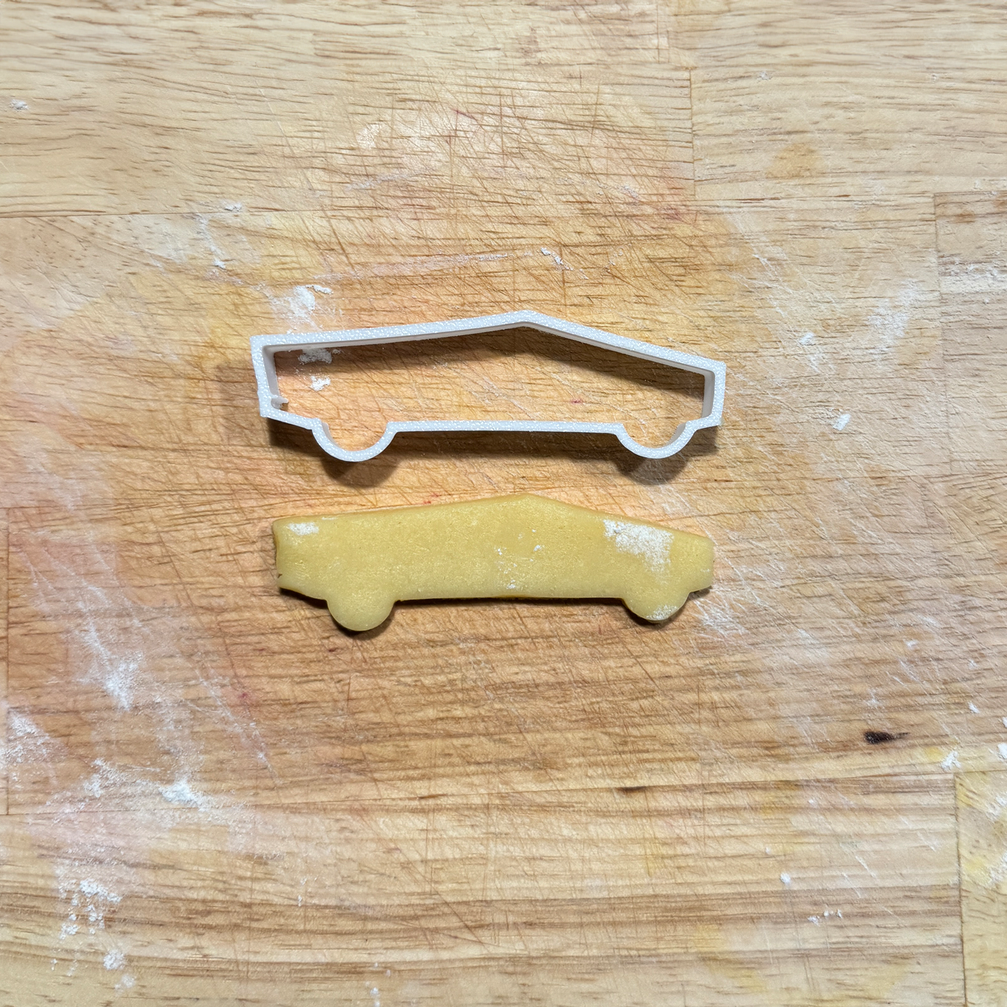 Tesla Cybertruck Ausstechform - CarCookie